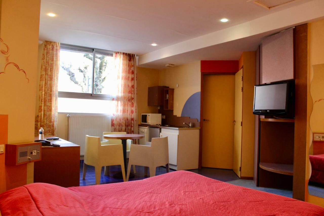 Splendid Hotel Grenoble Centre Gare ภายนอก รูปภาพ